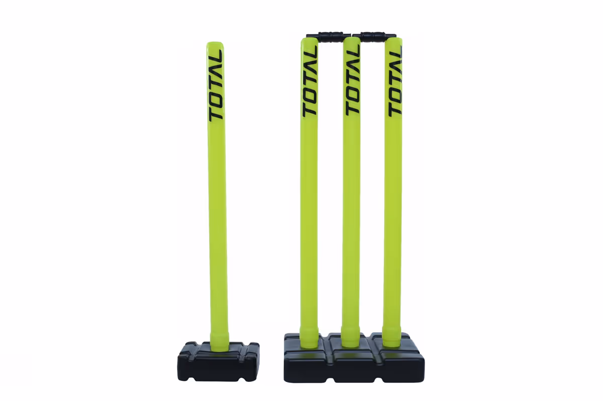 Total Plastic 4pcs Set Cricket Plastic Stumps