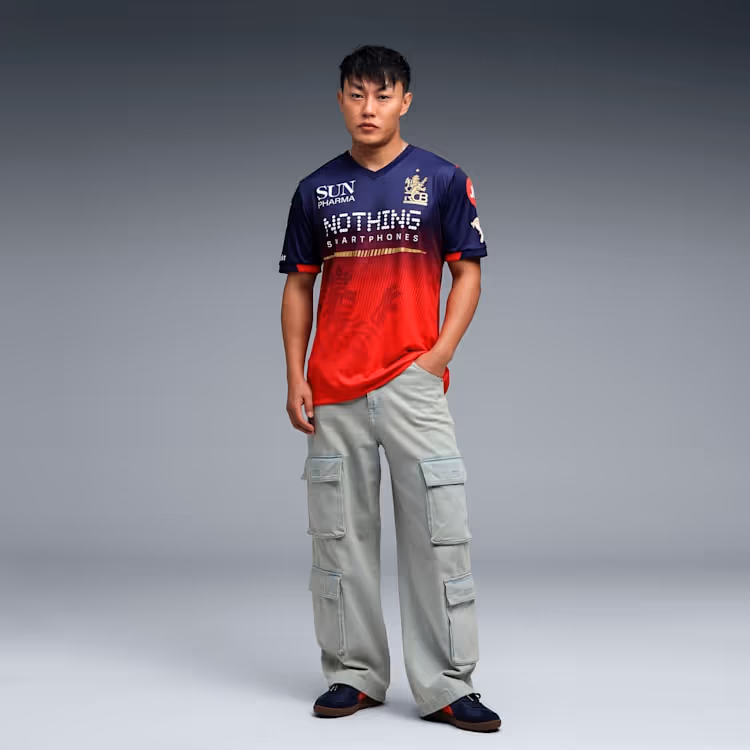 PUMA x RCB 2026 Men's VK18 Replica Jersey Size M