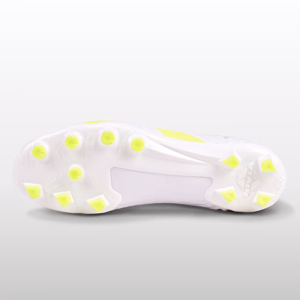 Nivia Safari Football Studs White/Green Size 11