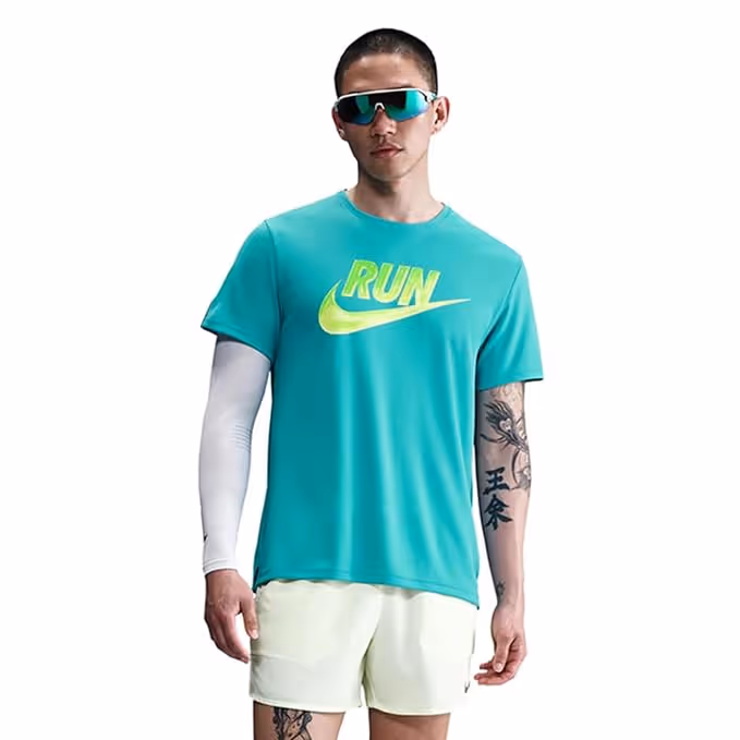 Nike Dri-FIT Stride Men's Short-Sleeve Running Top Aquarius Blue Size M